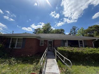 5415 Finsbury Drive, Macon, GA 31206