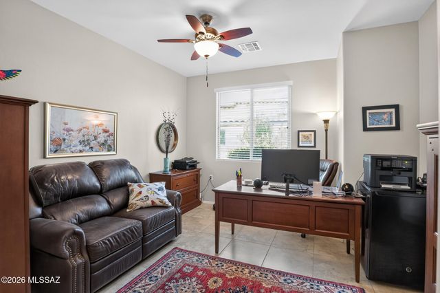 13936 E Huppenthal Boulevard, Vail, AZ 85641