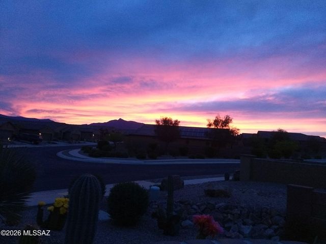 13936 E Huppenthal Boulevard, Vail, AZ 85641