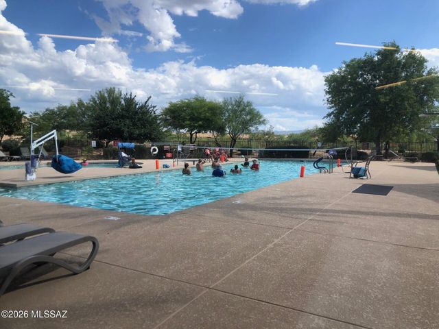 13936 E Huppenthal Boulevard, Vail, AZ 85641