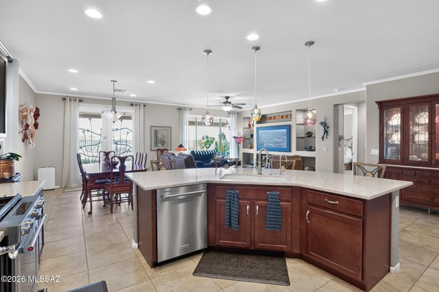 13936 E Huppenthal Boulevard, Vail, AZ 85641
