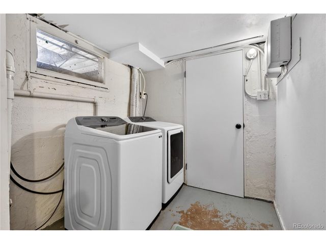 2720 S Logan St, Englewood, CO 80113