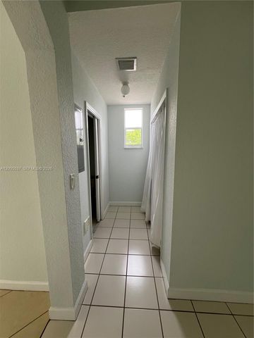 4455 SW 160th Ave 201, Miramar, FL 33027