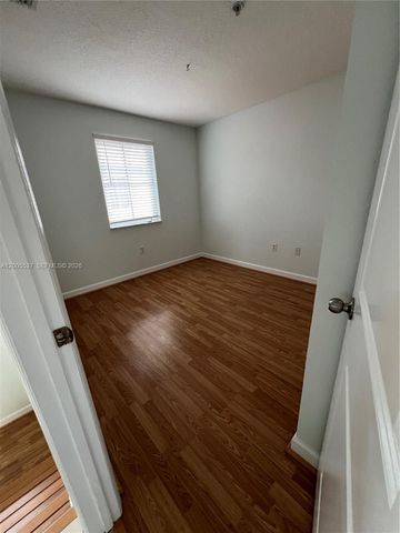 4455 SW 160th Ave 201, Miramar, FL 33027