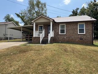 2748 Union Hall Rd, Clarksville, TN 37040