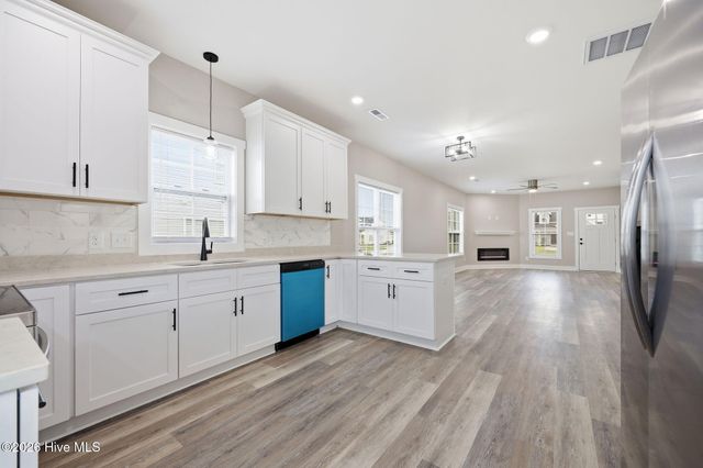 649 Abigail Taylor Drive B, Greenville, NC 27834