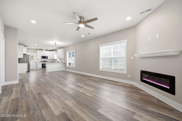 649 Abigail Taylor Drive B, Greenville, NC 27834