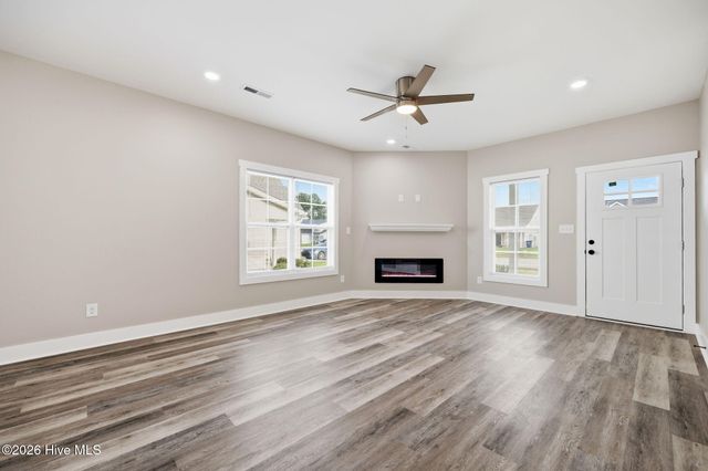 649 Abigail Taylor Drive B, Greenville, NC 27834