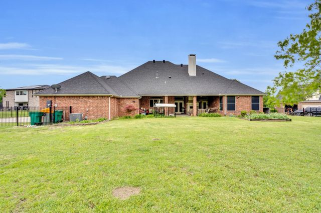 2515 Mustang Court, Cedar Hill, TX 75104