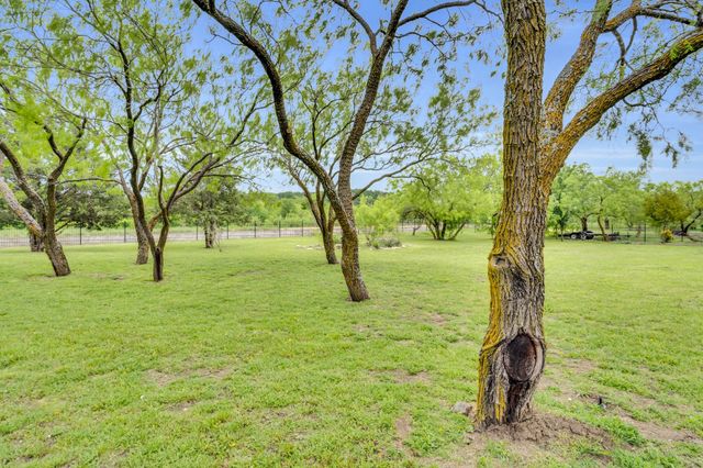 2515 Mustang Court, Cedar Hill, TX 75104