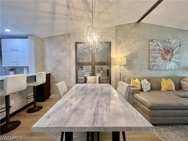 1120 Sarah Jean CIR B205, Naples, FL 34110