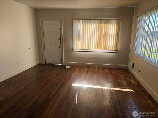 3101 Sumner Avenue, Hoquiam, WA 98550