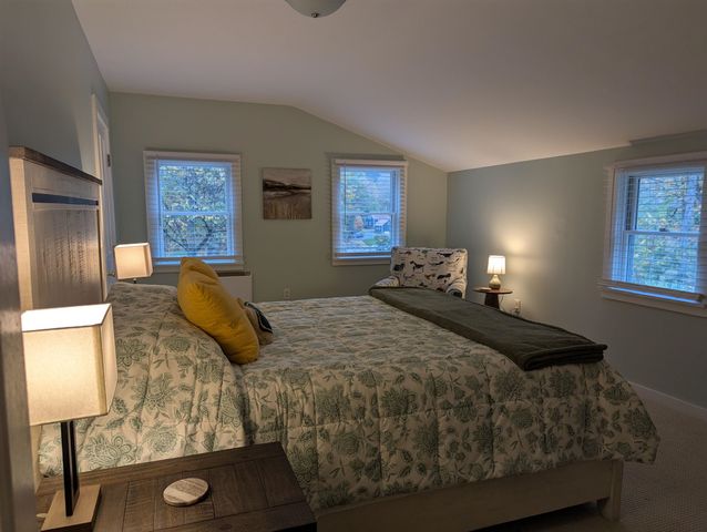 3996 Route 30, Jamaica, VT 05343