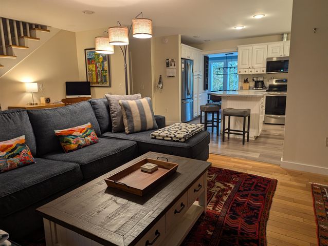 3996 Route 30, Jamaica, VT 05343