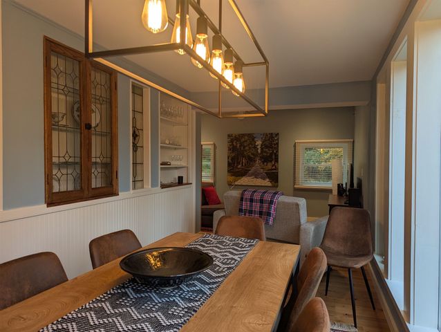 3996 Route 30, Jamaica, VT 05343