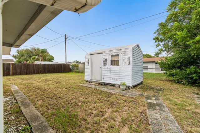 7520 BOUGENVILLE DRIVE, Port Richey, FL 34668