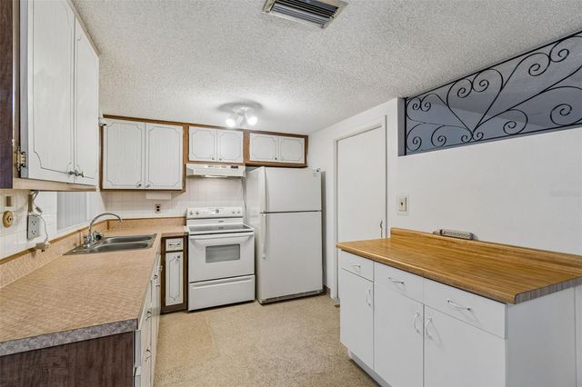 7520 BOUGENVILLE DRIVE, Port Richey, FL 34668