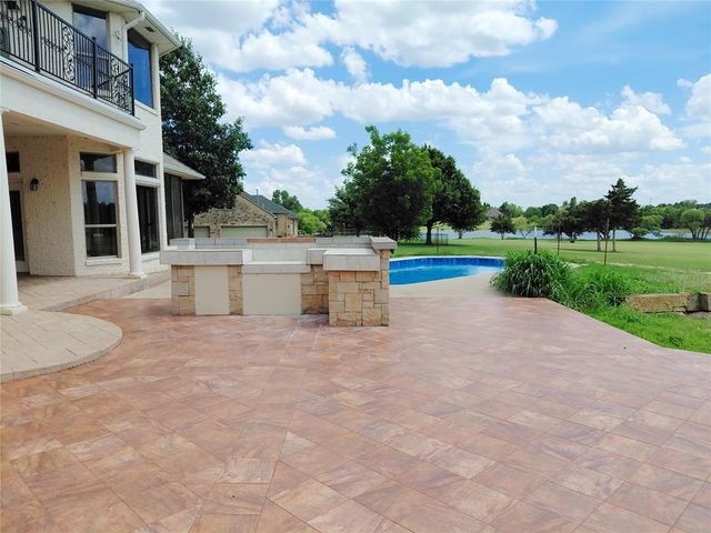 19615 Sportsman Road, Edmond, OK 73012