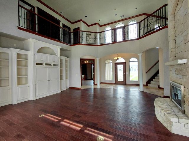 19615 Sportsman Road, Edmond, OK 73012
