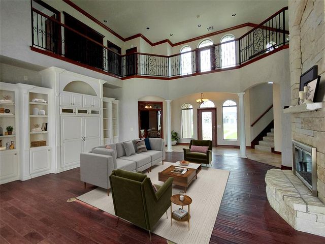 19615 Sportsman Road, Edmond, OK 73012