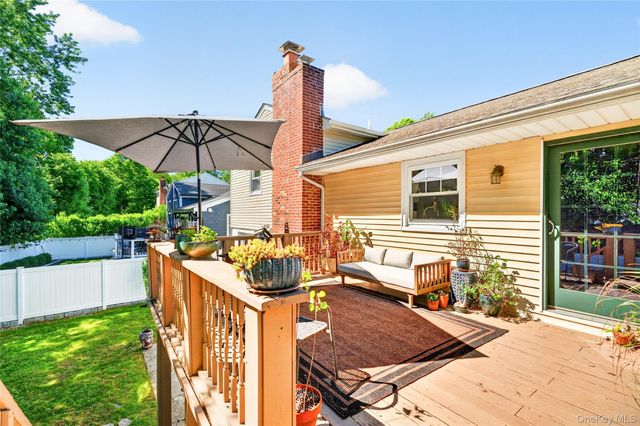 140 Saxon Drive, Mamaroneck, NY 10543