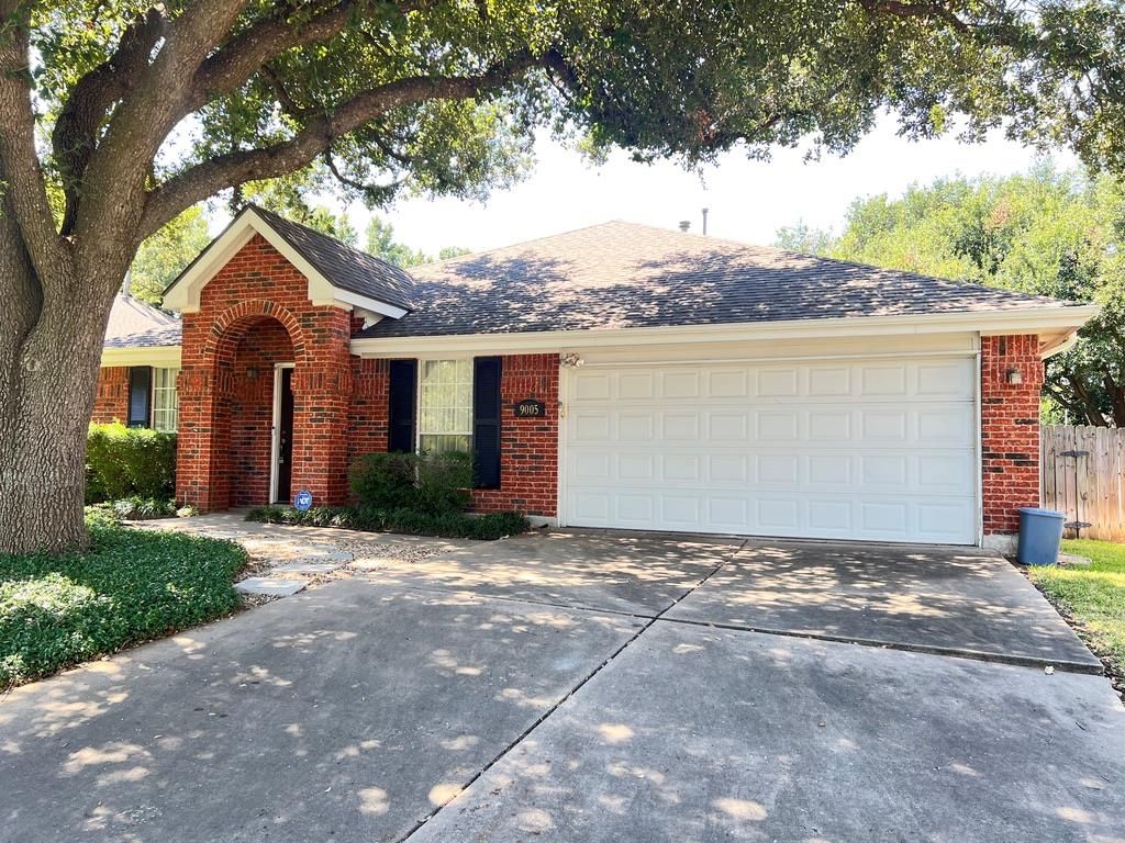 9005 Marthas DR, Austin, TX 78717