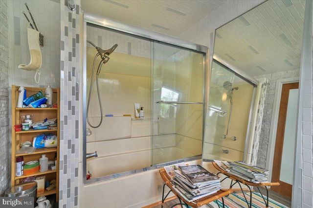 413 SOUTH AVE, Jim Thorpe, PA 18229