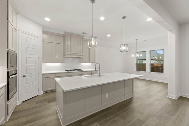 217 Silo Drive, Midlothian, TX 76065