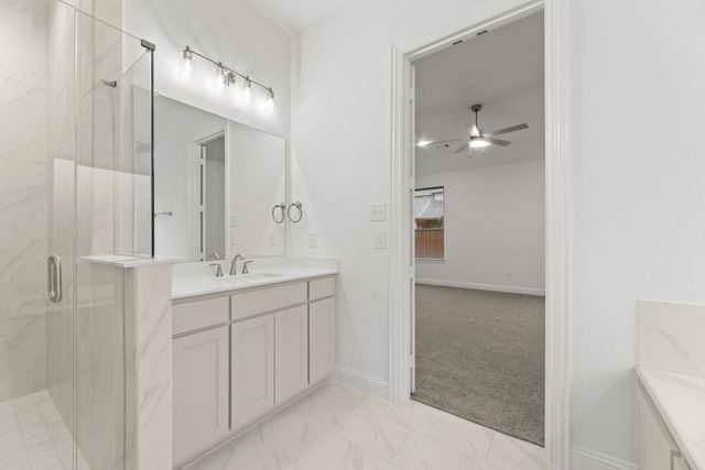 217 Silo Drive, Midlothian, TX 76065