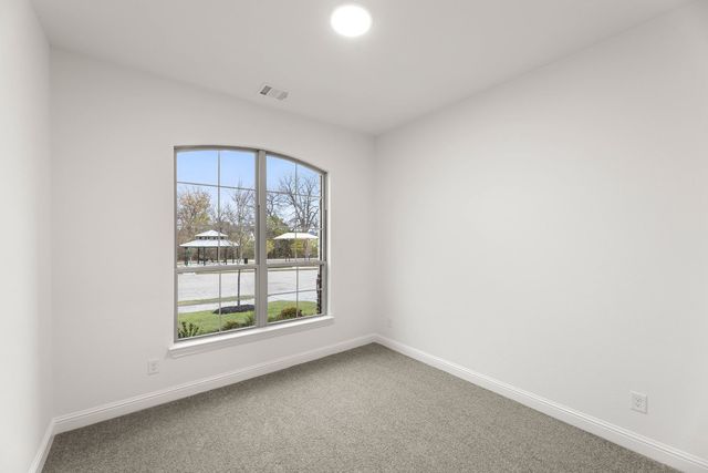 217 Silo Drive, Midlothian, TX 76065