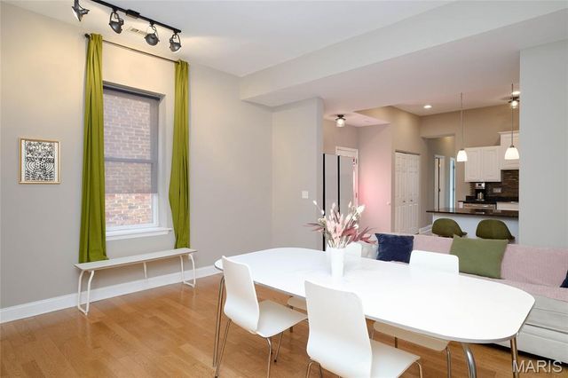 2703 McNair Avenue, St Louis, MO 63118