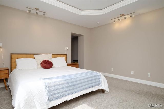 2703 McNair Avenue, St Louis, MO 63118