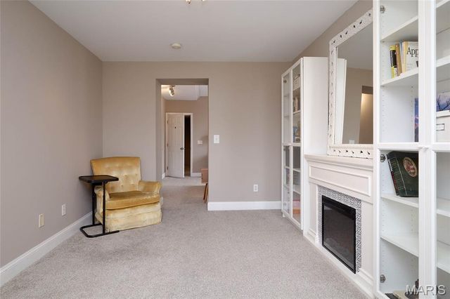 2703 McNair Avenue, St Louis, MO 63118