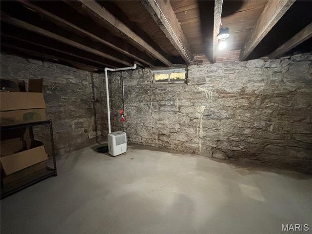 2703 McNair Avenue, St Louis, MO 63118