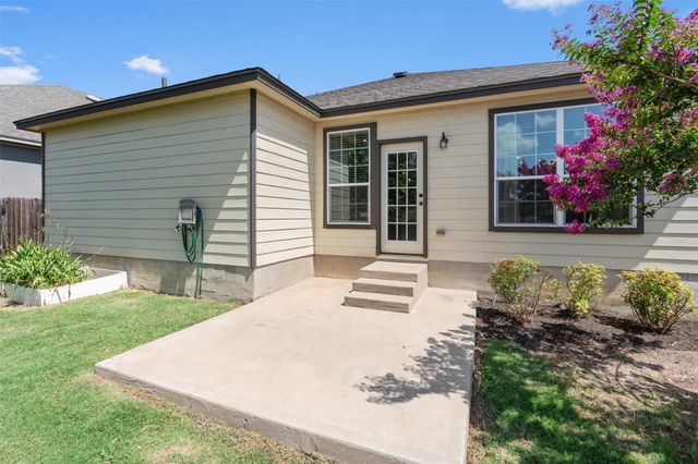 330 Reunion LN, Georgetown, TX 78626