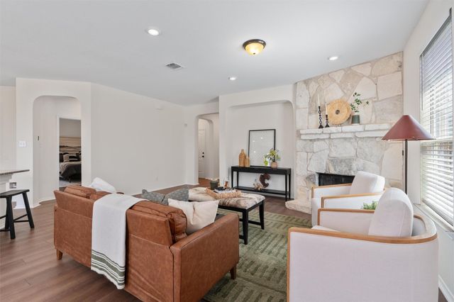 330 Reunion LN, Georgetown, TX 78626
