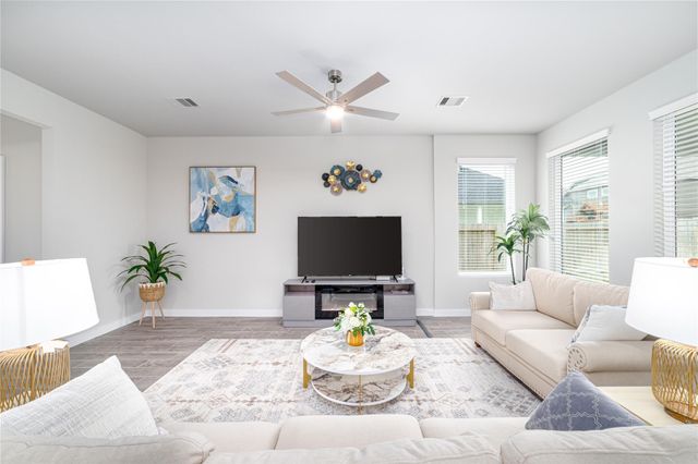 2934 Godric Hollow Lane, Rosenberg, TX 77471