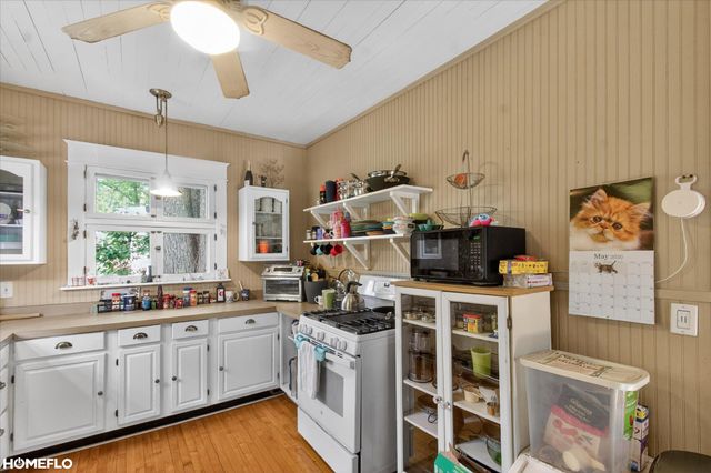 1872 Mckinley Avenue, Bay City, MI 48708