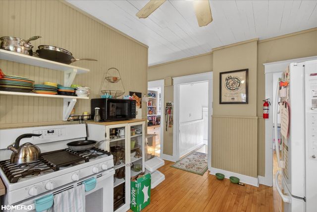1872 Mckinley Avenue, Bay City, MI 48708