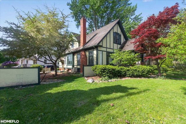 1872 Mckinley Avenue, Bay City, MI 48708