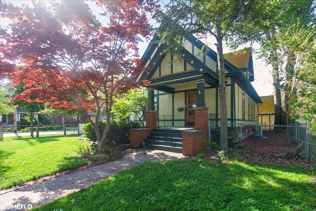 1872 Mckinley Avenue, Bay City, MI 48708
