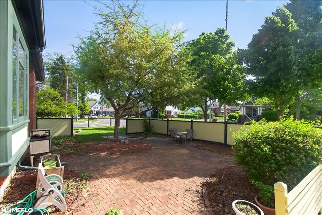 1872 Mckinley Avenue, Bay City, MI 48708