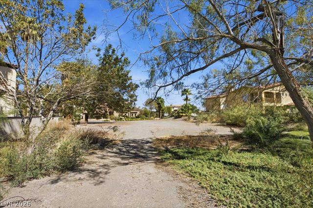 7 Rue Du Palais Court, Henderson, NV 89011