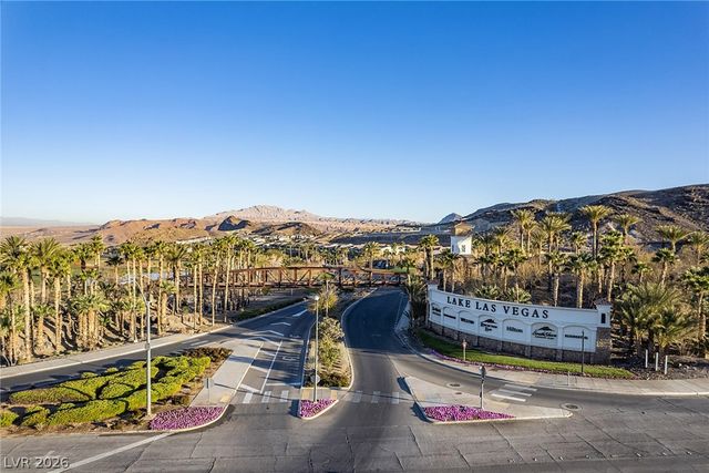7 Rue Du Palais Court, Henderson, NV 89011