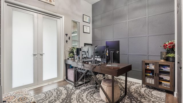 556 Cresta Circle, West Palm Beach, FL 33413