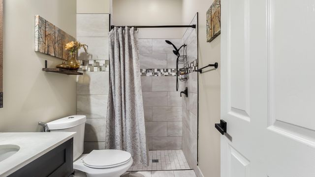 556 Cresta Circle, West Palm Beach, FL 33413