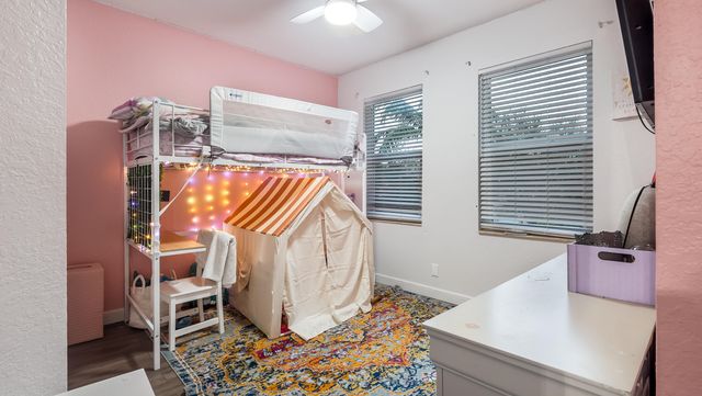 556 Cresta Circle, West Palm Beach, FL 33413