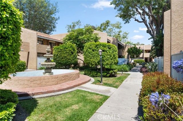 1101 W Macarthur 195, Santa Ana, CA 92707