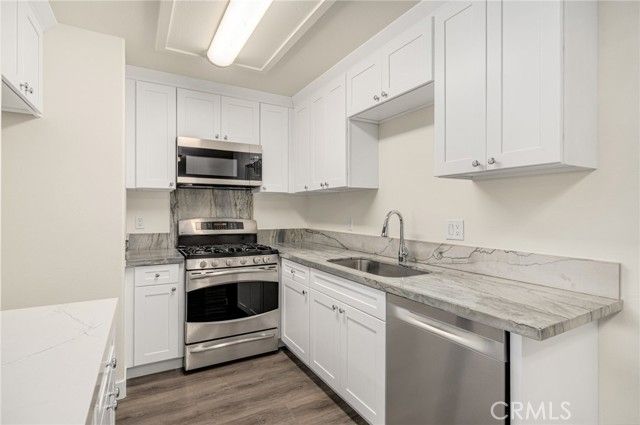 1101 W Macarthur 195, Santa Ana, CA 92707