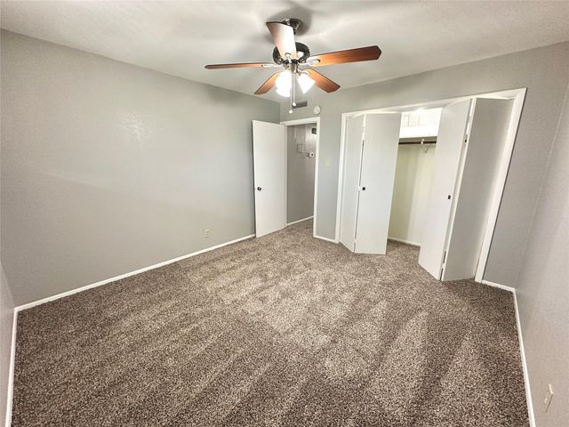 601 W 11th ST 215, Austin, TX 78701
